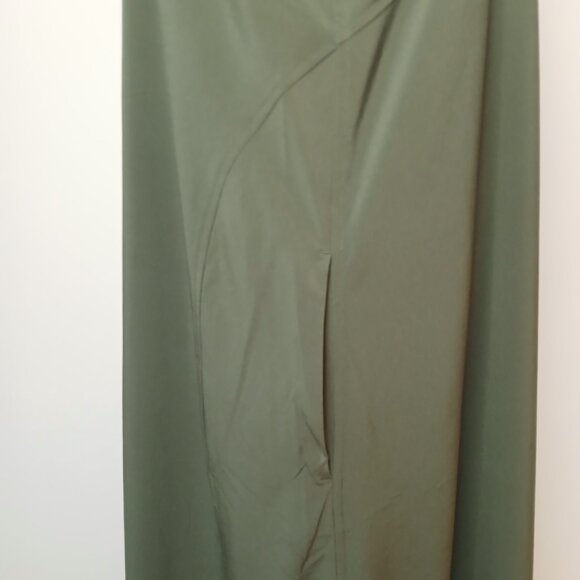 NWOT Athleta Presidio Traveler Maxi Dress Green Size Small - Picture 6 of 9